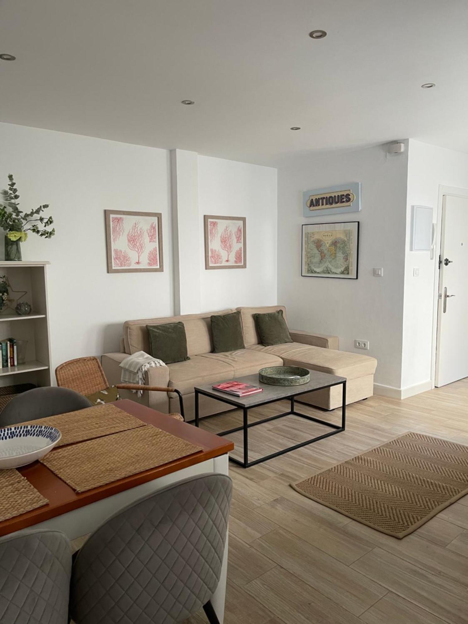 Apartamentos La Higuera 1 Rota Luaran gambar