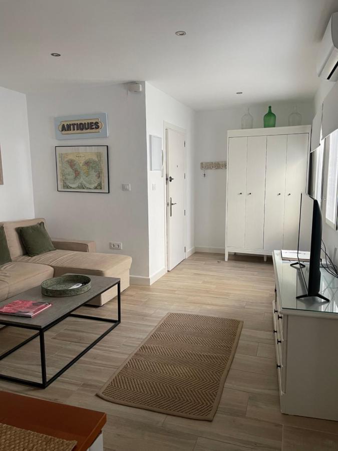 Apartamentos La Higuera 1 Rota Luaran gambar